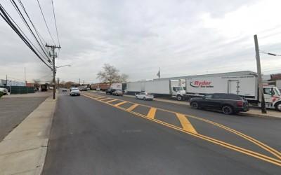 Ryder Truck Rental, Farmingdale, New York