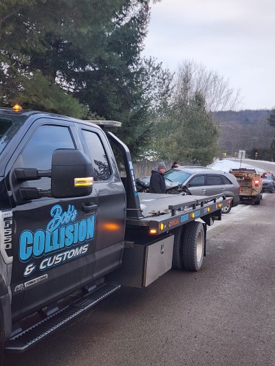 Bob's Collision & Customs