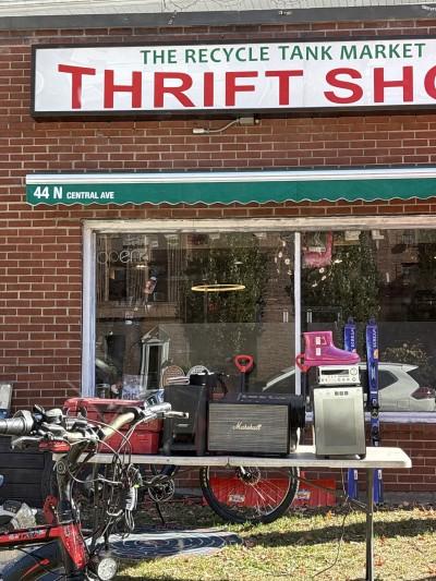 THE RECYCLE TANK MARKET THRIFT SHOP, Hartsdale, New York