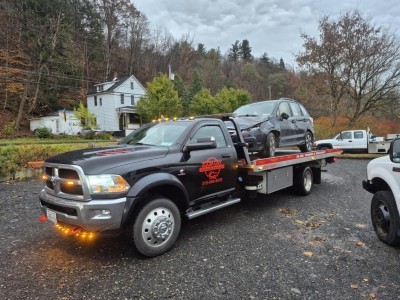 Zoom cny Towing & Recovery