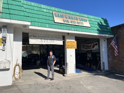 Sam's Auto Shop