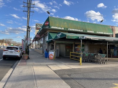 Pat's Farms Market
