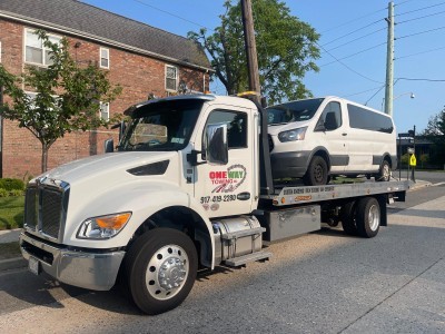 Oneway Towing Inc