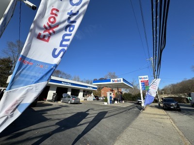 Peekskill Mobil Service Station