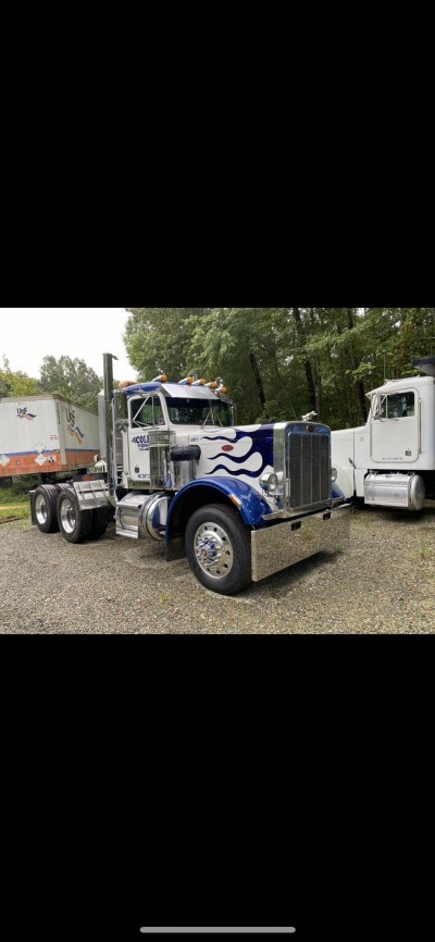 Collins Auto Paint & Body Towing and Hydraulics