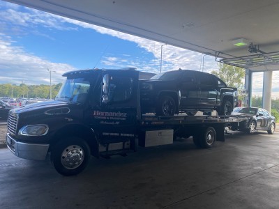 Hernandez Towing and Transport