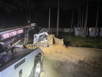 J&E Towing Recovery & Roadside Service LLC