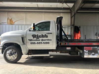 Rich’s Wrecker Service