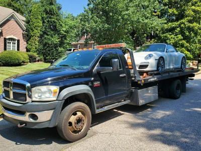 Neighborhood Towing Service