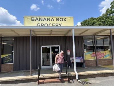 Banana Box Grocery