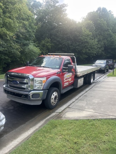Hooked Towing, LLC.