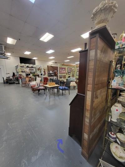 Woodie's Auction Company