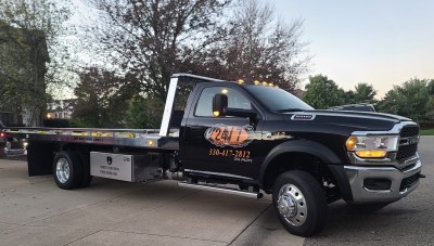 24/7 Towing and Repair Shop