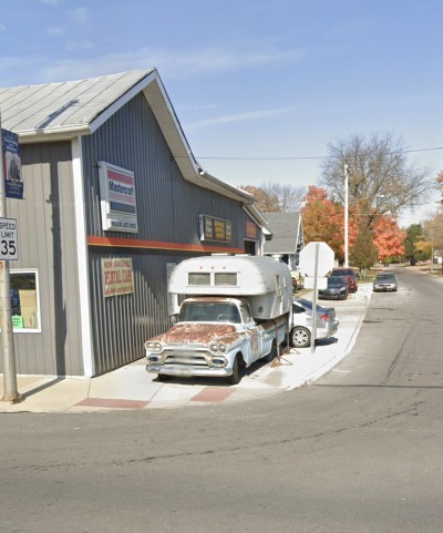 Huggin's Auto Parts