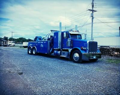 Apache 24 Hr Wrecker Service/ 24 Hr Roadside Service, Savanna, Oklahoma
