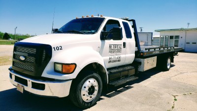 Mr. Tow It All Wrecker Service of Shawnee & roadside assistance