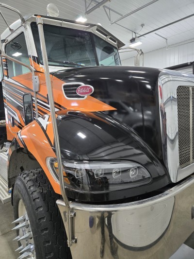 Uncle Mike's Towing & Recovery