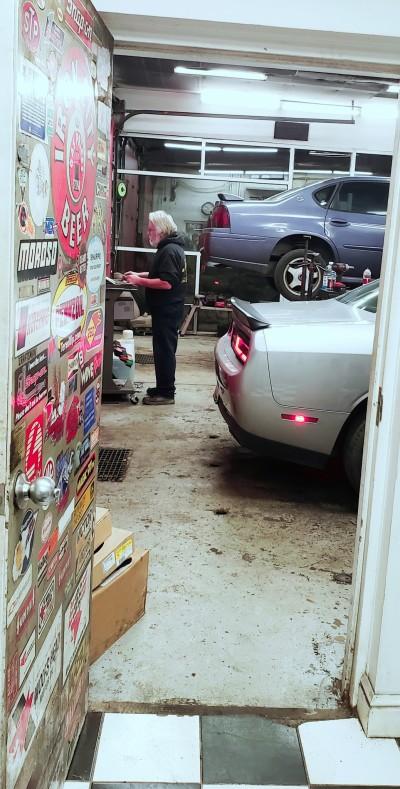 B T Truck and Auto Service, Cheswick, Pennsylvania