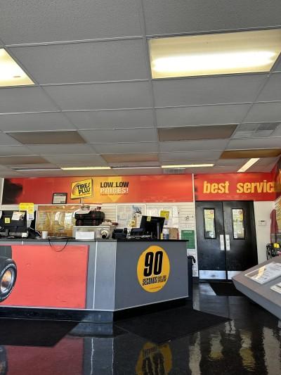 Tires Plus, Bryn Mawr, Pennsylvania