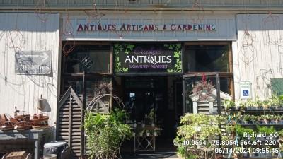 Cricket's Antiques & Garden Market, Glenmoore, Pennsylvania