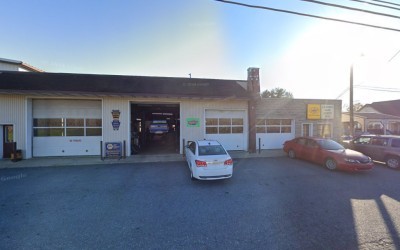 R W Kreider's Garage