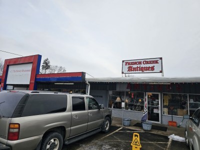 FRENCH CREEK ANTIQUES