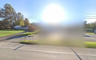 Steve's Full Service center/Auto Sales, Spring City, Pennsylvania