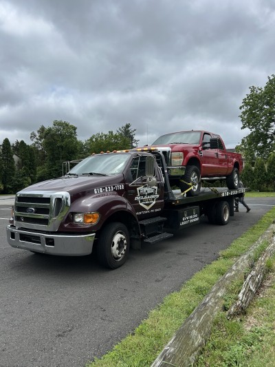 Delgado's Towing