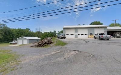 Wayne's Truck & Auto Service, Imlertown, Pennsylvania