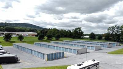 Storage World