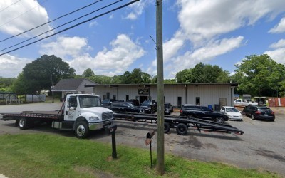 M & K Towing