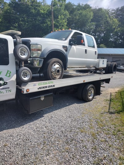 H&B Towing