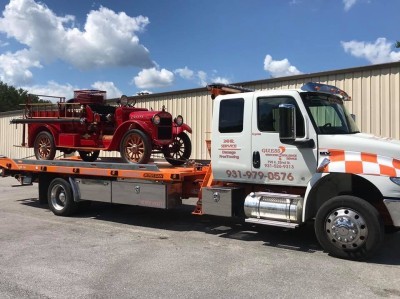 Guess Wrecker and Rollback Service