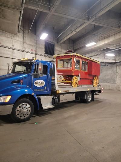 S&S Towing and Wrecker Service, Mount Lebanon, Tennessee