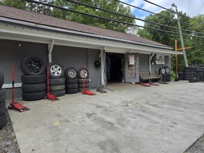 KNOXVILLE TIRE, Knoxville, Tennessee