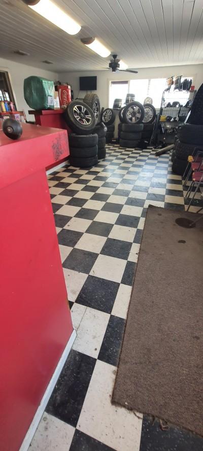 Square Deal Auto Parts, San Antonio, Texas