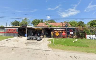 Larry's Discount Stuff/Surplus, Dallas, Texas
