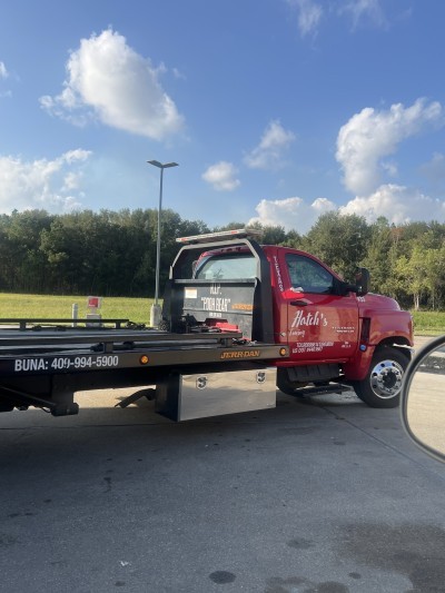 Hatch's Towing & Recovery in Woodville, TX