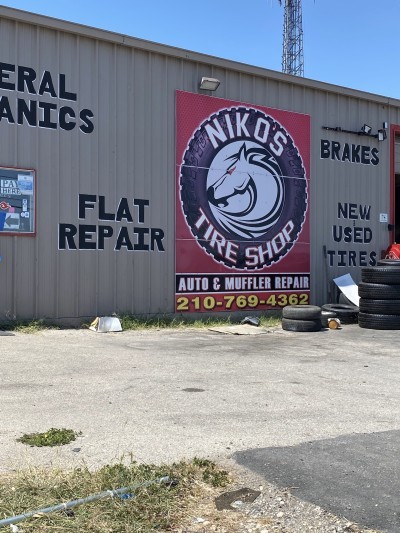 Rodarte’s tire & muffler shop