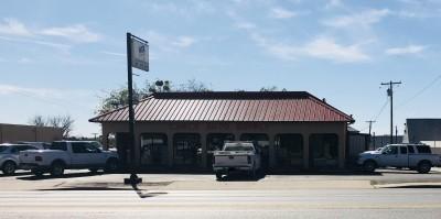 Carl's Auto Supply, Comanche, Texas