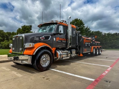 Hunter's Towing & Recovery - Light, Medium, and Heavy Duty Towing Service
