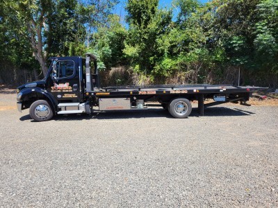 L and T Towing