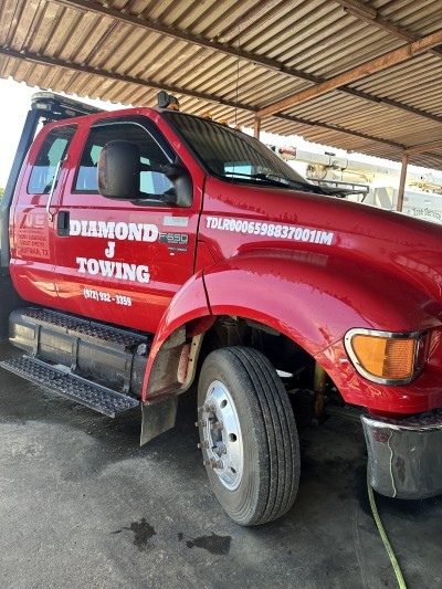 Diamond J Towing