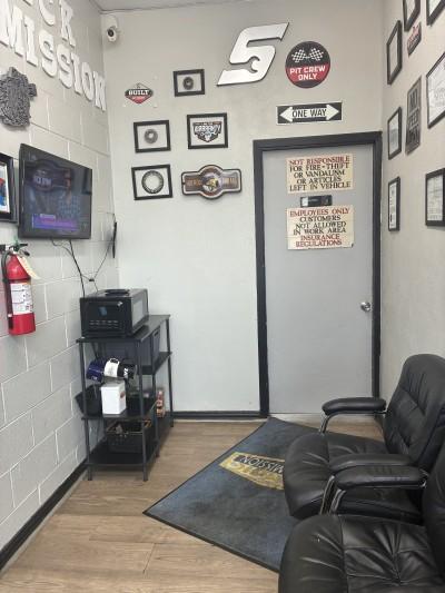 Quick Transmission & Auto Repair, Terrell Hills, Texas