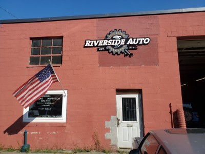 Riverside Auto LLC
