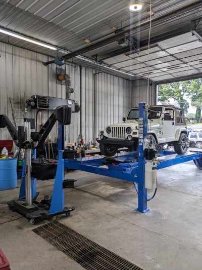 Eades Auto Repair and Towing