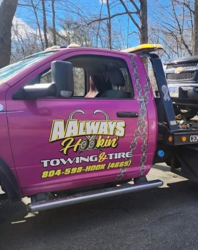AAlways Hookin' Towing & Tire