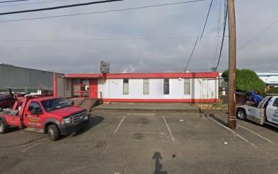 Gary's Westside Towing, Seattle Hill, Washington