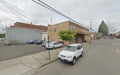 J & J Auto Body Inc