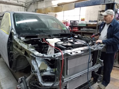 Holsteins Auto Body and Frame